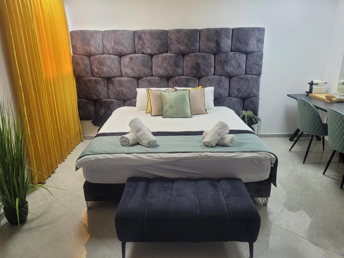 Yalarent Malina Motel In Tiberias Kültér fotó